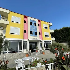 https://me-ga-apartments.albaniahotels.org