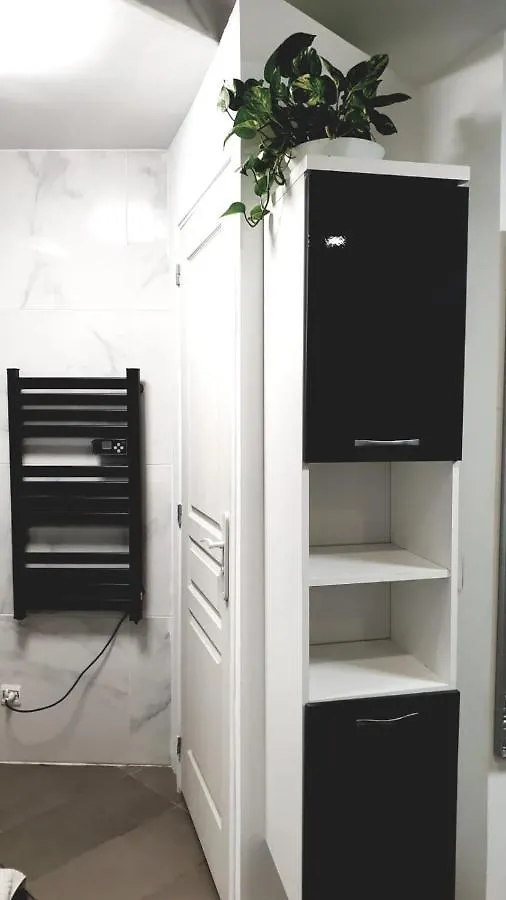 Apartment Jolie Appartement Avec 2 Chambres Partagees Paris